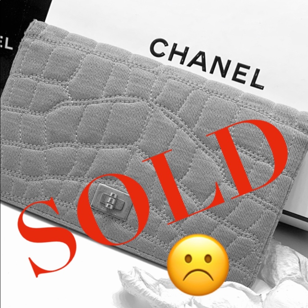 🌹SOLD🌹Chanel Wallet Jersey Quilted Bifold
